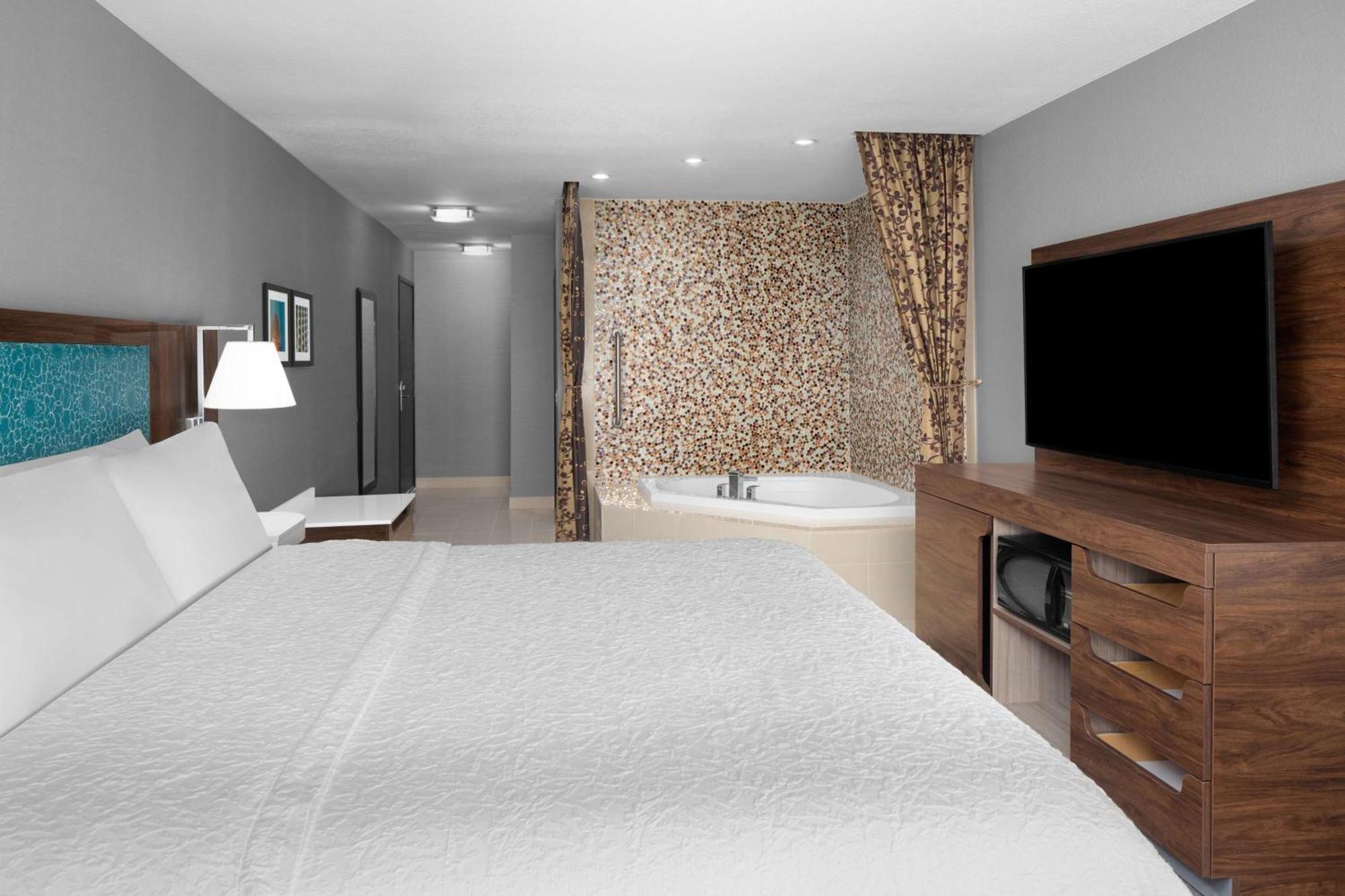 Hampton Inn Phoenix - Biltmore Extérieur photo